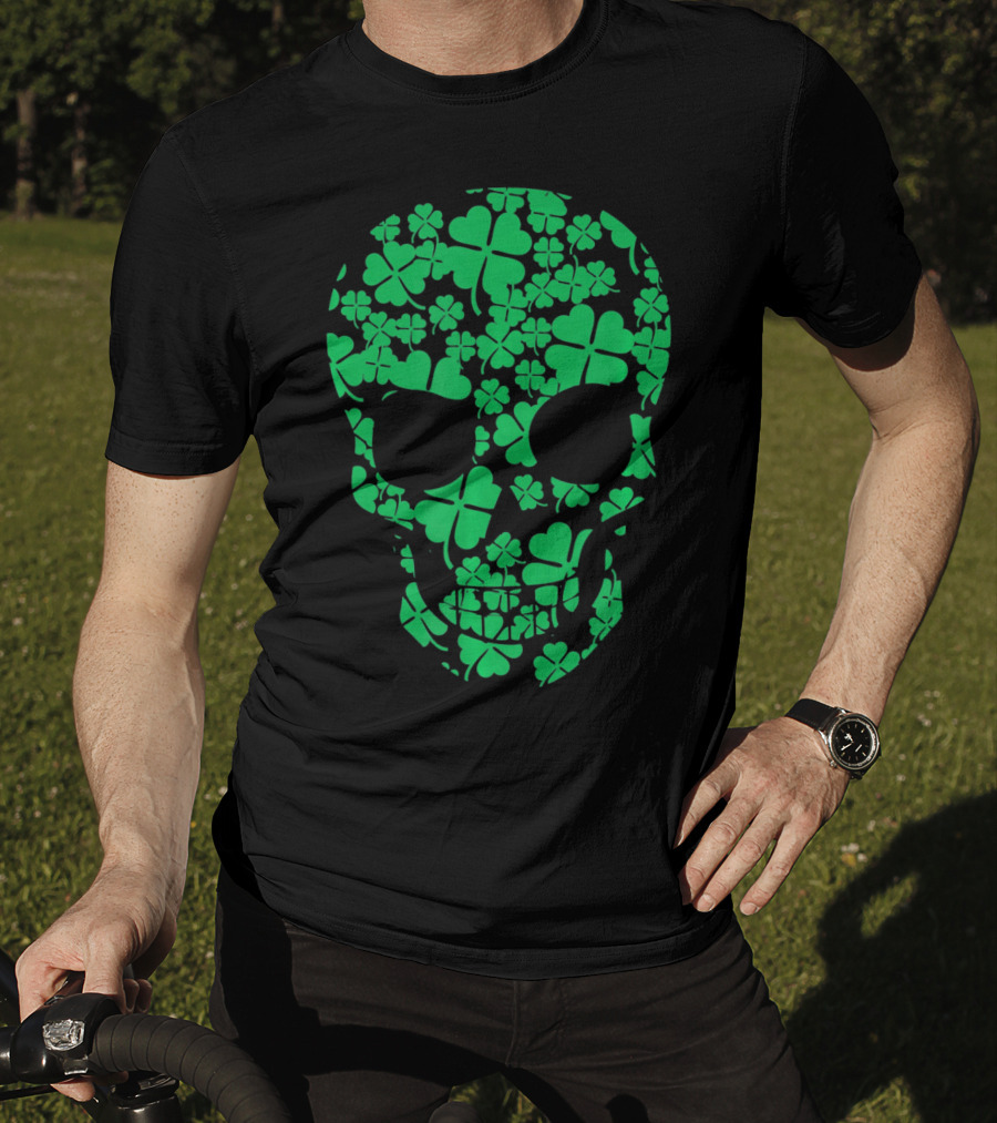 Saint Patricks Day Shamrocks Skull T-Shirt