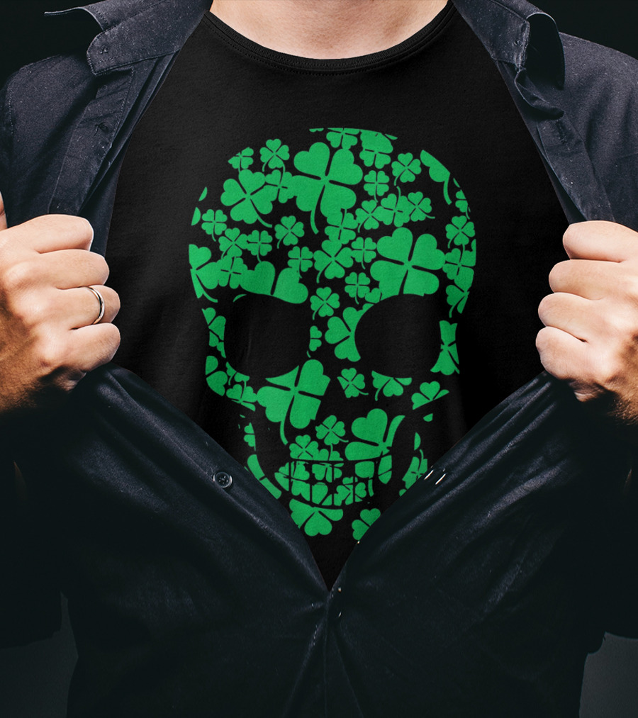 Saint Patricks Day Shamrocks Skull T-Shirt