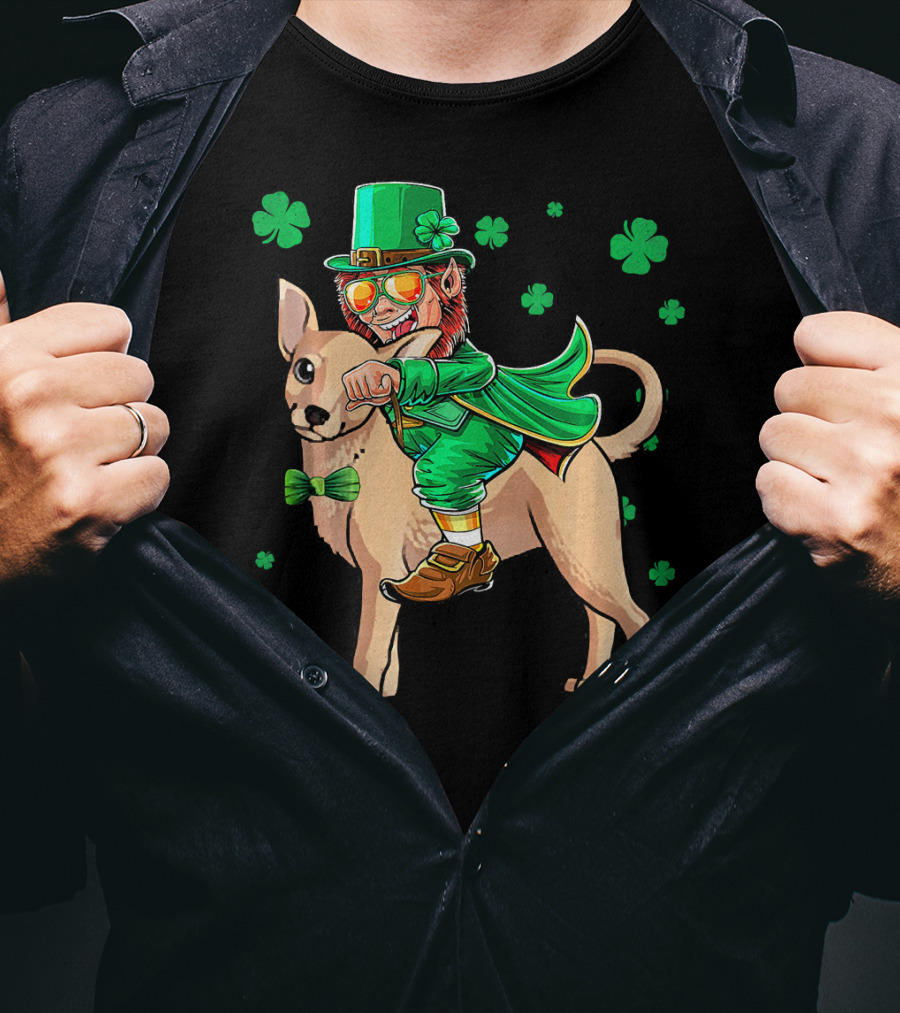 Leprechaun Riding Chihuahua With Shamrocks St. Patrick's Day T-Shirt
