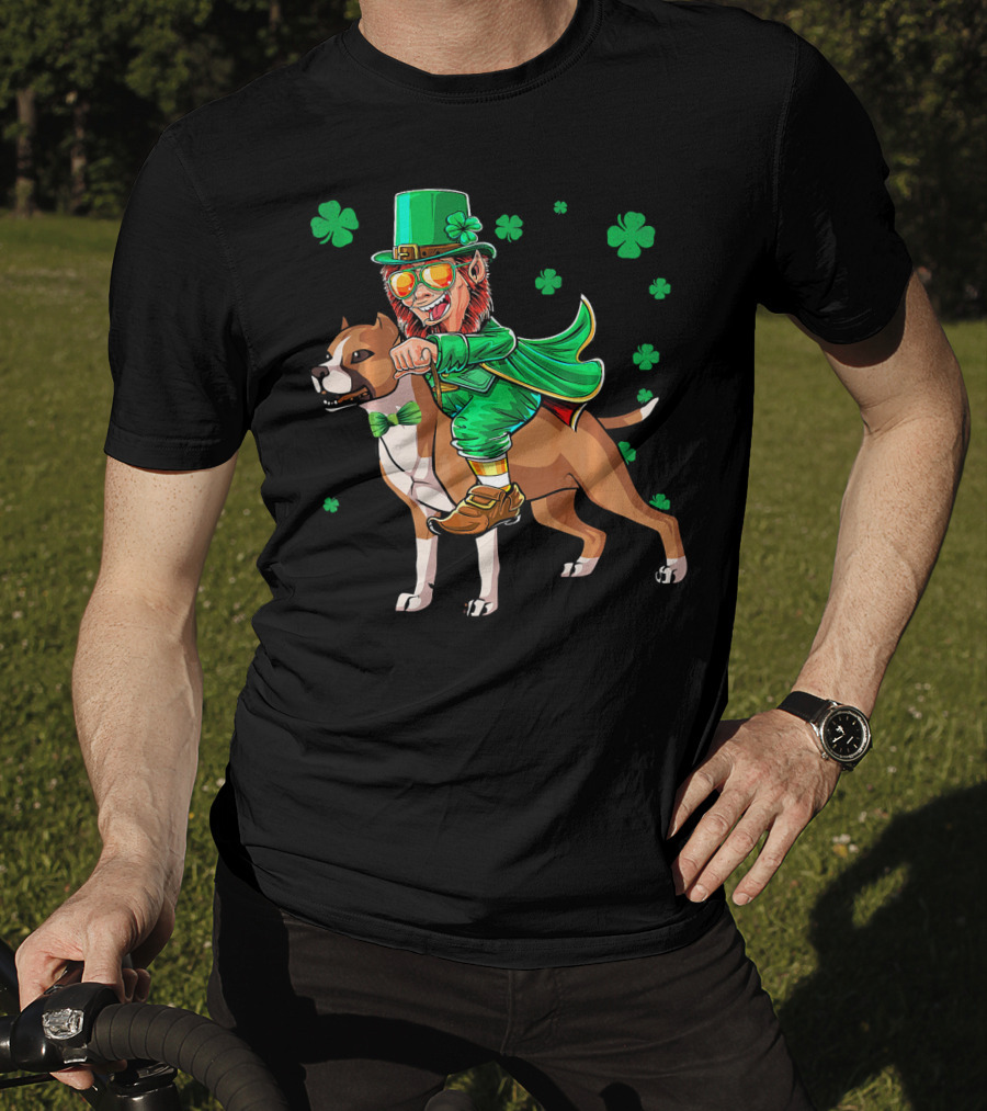 Leprechaun Riding Amstaff With Shamrock St. Patrick's Day T-Shirt