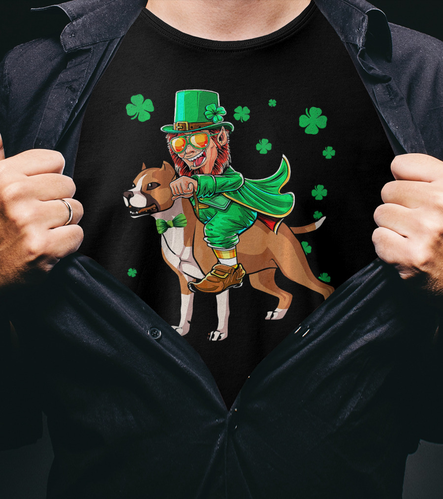 Leprechaun Riding Amstaff With Shamrock St. Patrick's Day T-Shirt