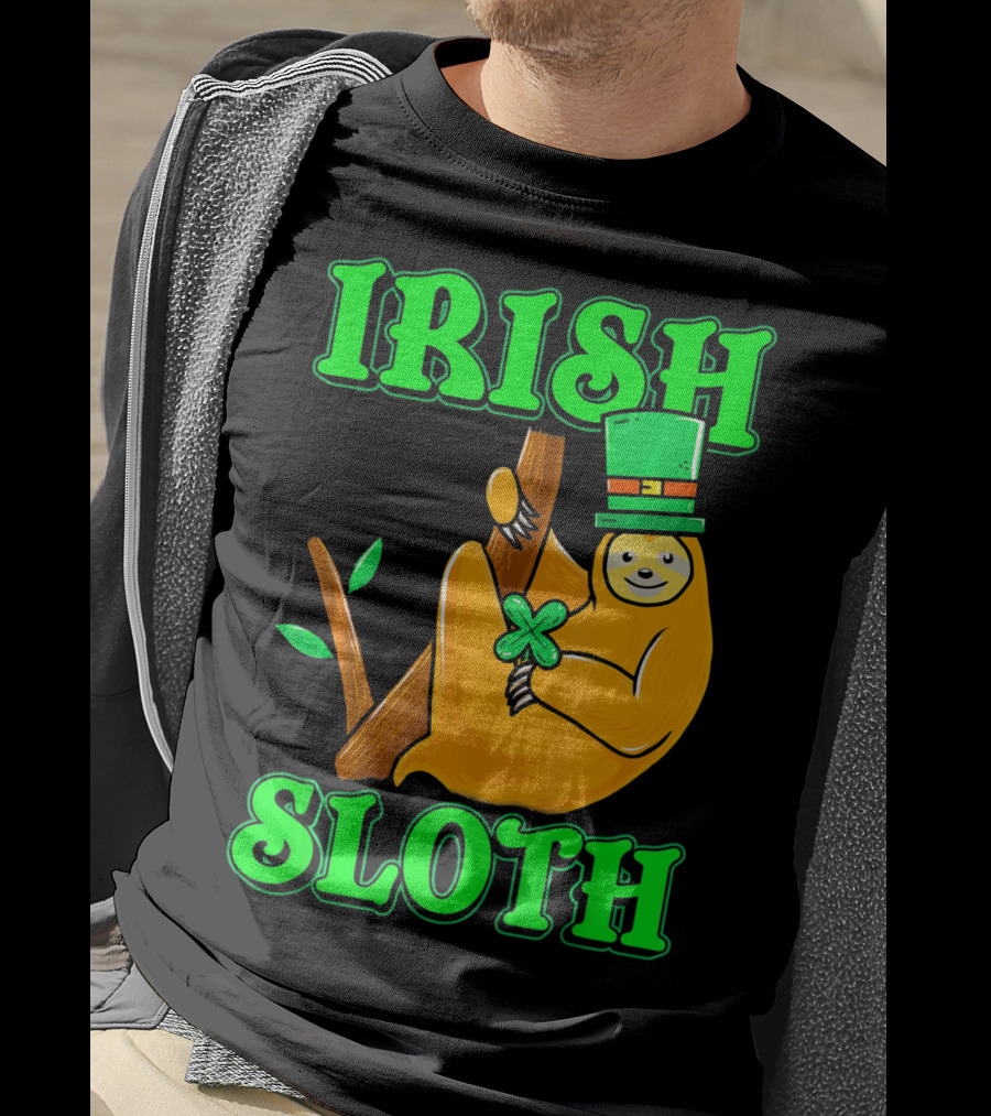 IRISH SLOTH Lucky Sloth With Shamrock And Green Hat T-Shirt