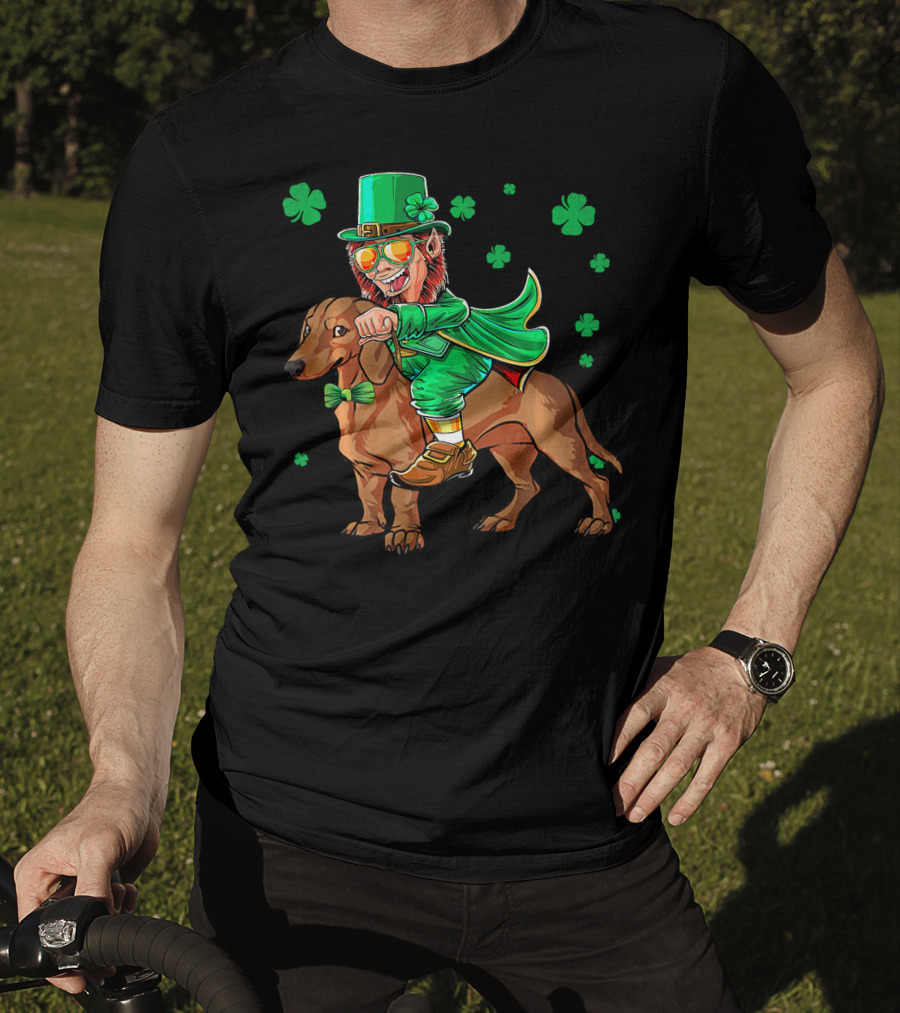 Leprechaun Riding Dachshund With Shamrocks St. Patrick's Day T-Shirt