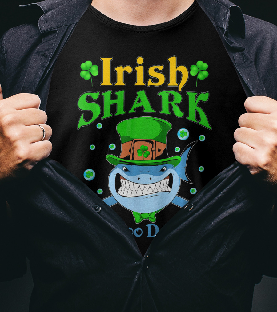 Irish Shark St Patricks Day Doo Doo Doo Doo T-Shirt