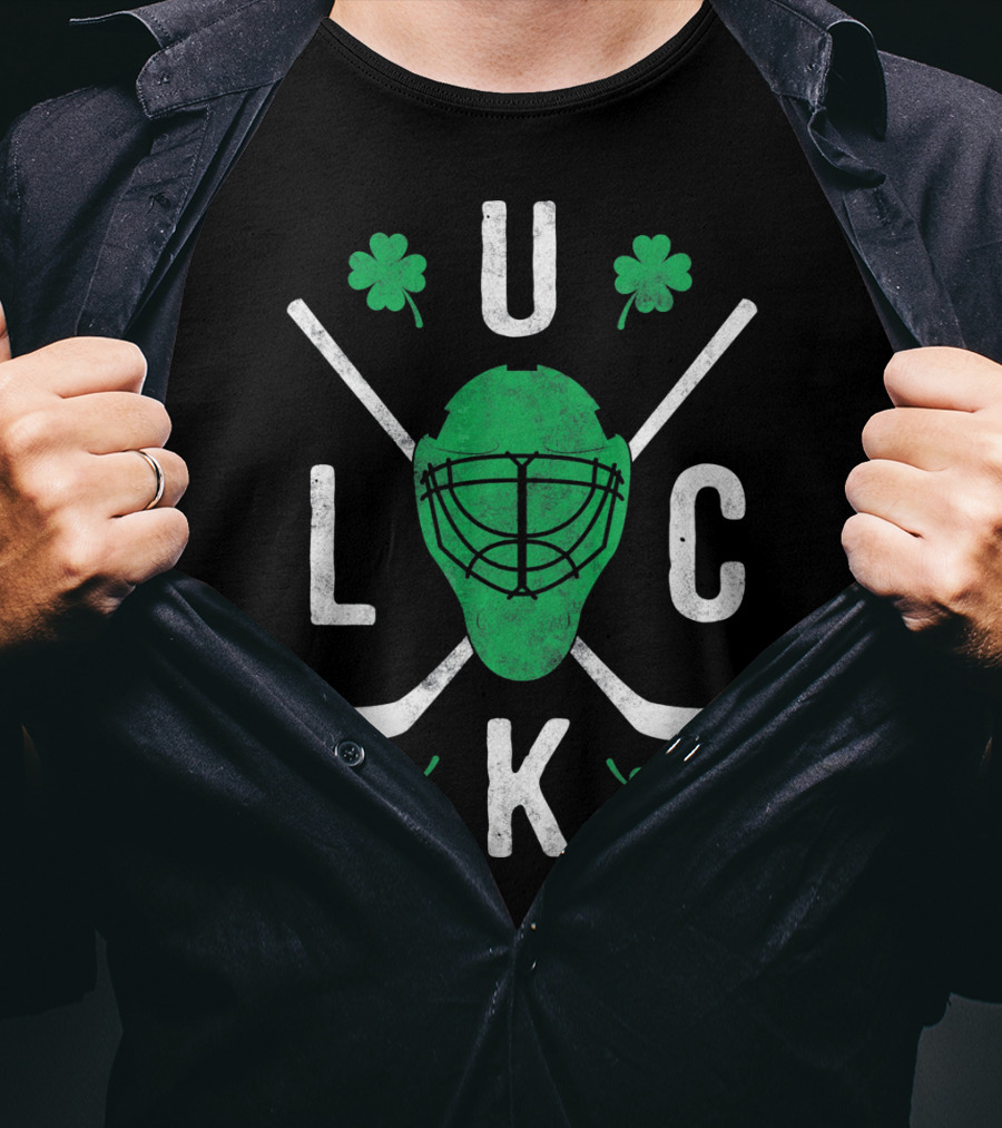 Luck Irish Hockey Player Clover Mask And Sticks T-Shirt