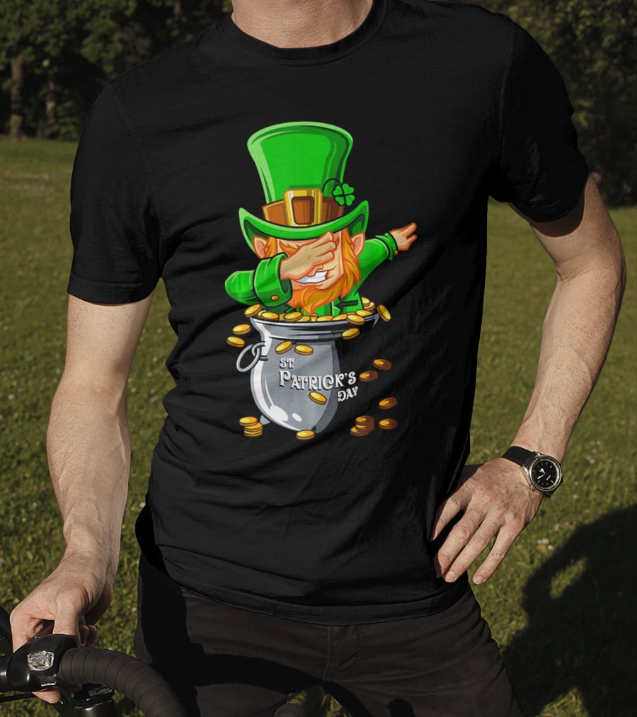 Dabbing Leprechaun St Patrick's Day Pot Of Gold T-Shirt