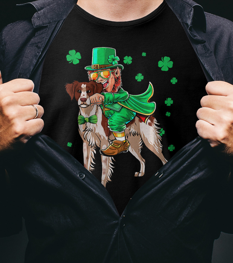 Leprechaun Rides Brittany Spaniel With Shamrock Accents T-Shirt
