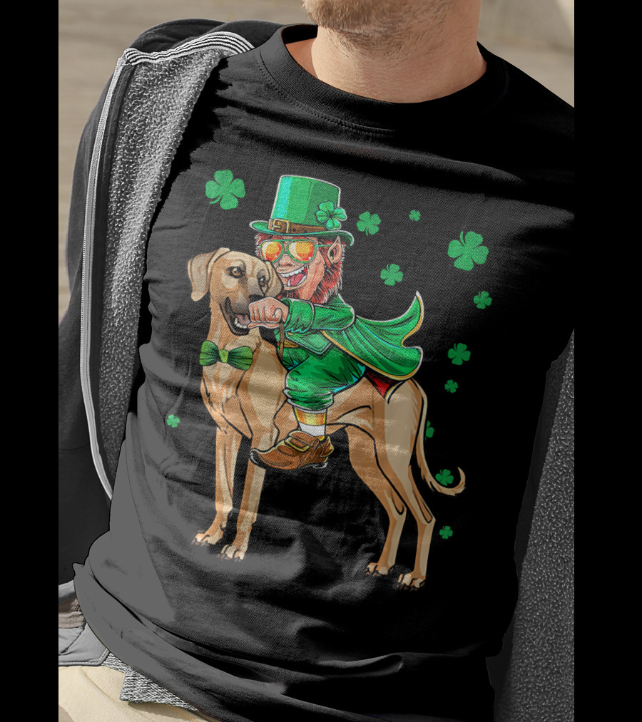 Leprechaun With Sloughi And Shamrock St. Patrick's Day T-Shirt