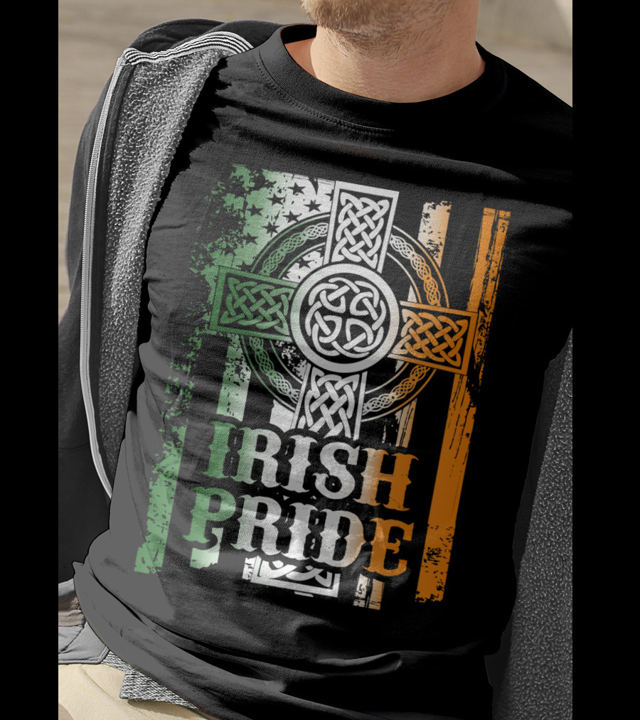 Irish Pride Celtic Cross St Patricks Day Flag Elements T-Shirt