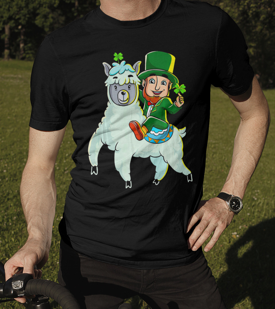 Leprechaun Riding Llama Clover Hat Green Suit Cartoon T-Shirt