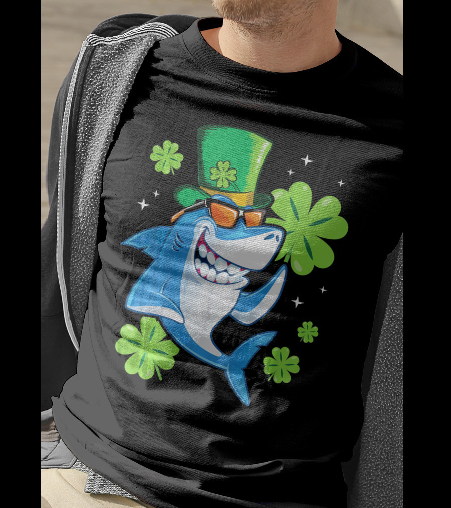 St Patricks Day Shamrock Paddy Shark Top Hat Dancing With Four-Leaf Clovers T-Shirt