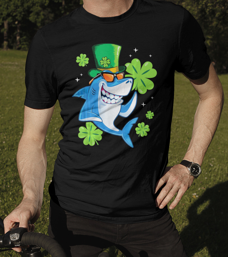 St Patricks Day Shamrock Paddy Shark Top Hat Dancing With Four-Leaf Clovers T-Shirt