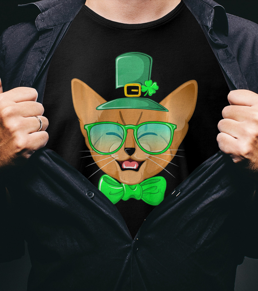 St. Patricks Day Cat Kitty Leprec Leprechaun Hat Green Glasses Bowtie Shamrock T-Shirt