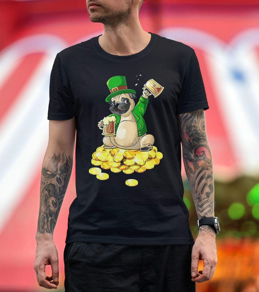 Irish Pug St. Patrick's Day Beer Cheers on Gold Coins T-Shirt