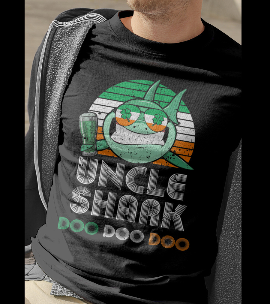 Uncle Shark Doo Doo Doo Retro Vintage Irish Beer Shamrock Fun T-Shirt