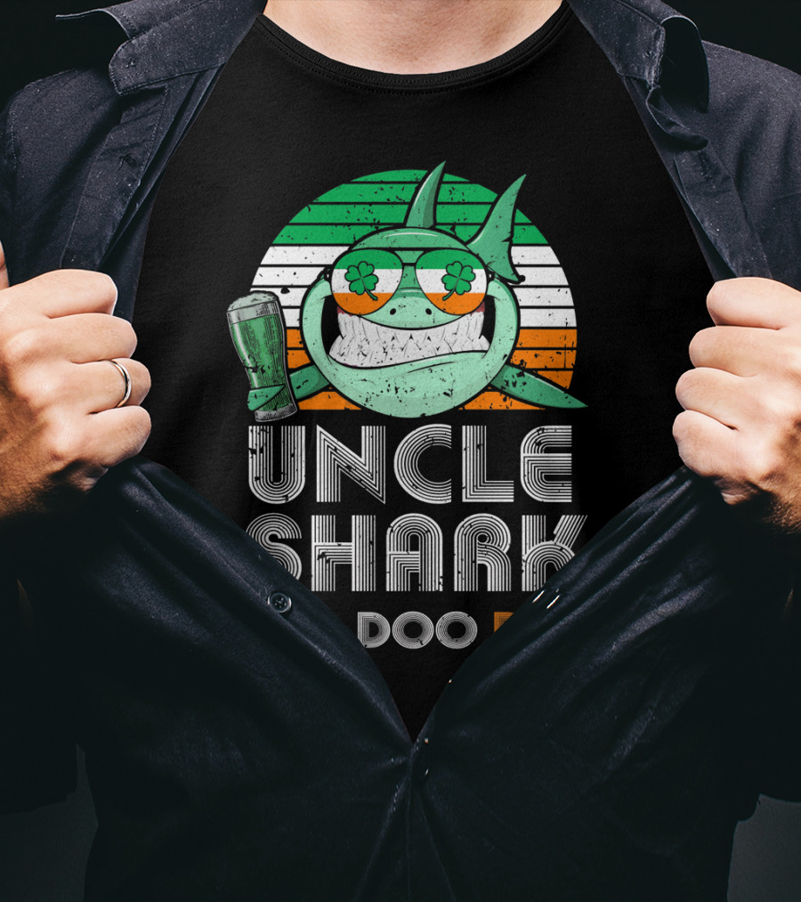 Uncle Shark Doo Doo Doo Retro Vintage Irish Beer Shamrock Fun T-Shirt