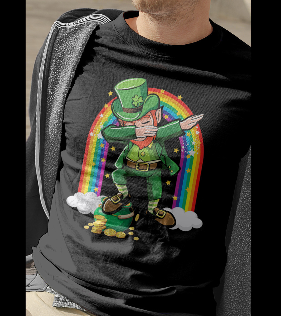 St Patricks Day Leprechaun Dabbing With Rainbow And Gold Coins T-Shirt