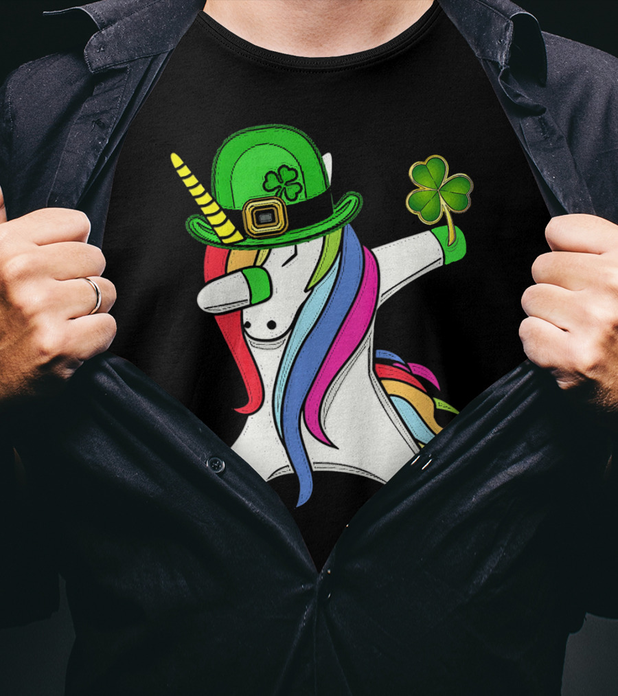 Lepricorn Unicorn Leprechaun St.P Clover Hat Dabbing T-Shirt