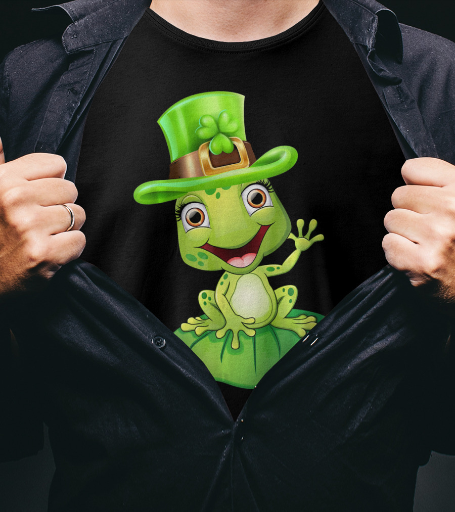 St. Patrick's Day Cute Frog In Green Hat T-Shirt