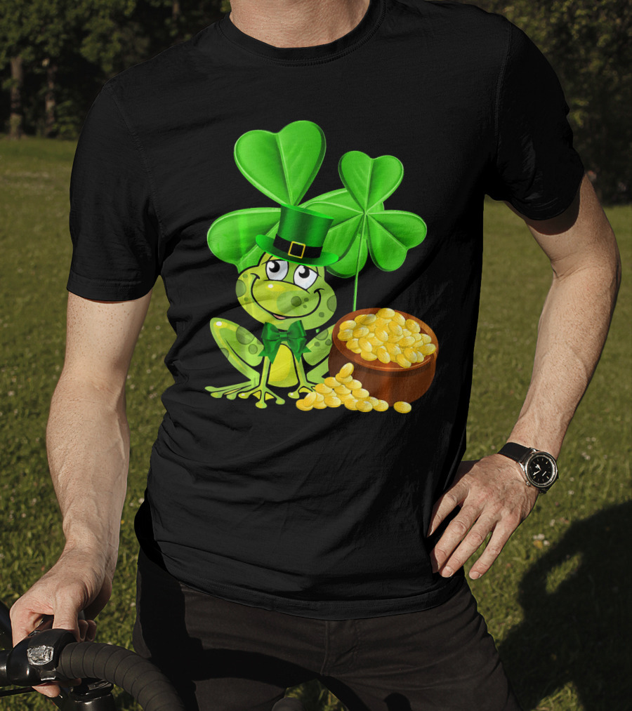 Leprechaun Frog St. Patrick's Day Shamrock Gold Coins T-Shirt