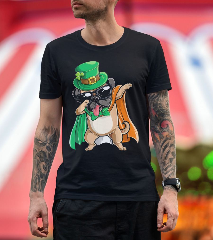 Dabbing Pug St Patrick's Day Leprechaun Hat Cape T-Shirt