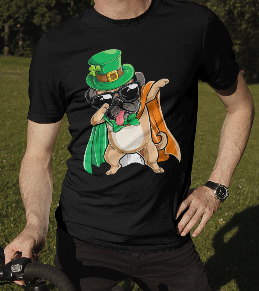 Dabbing Pug St Patrick's Day Leprechaun Hat Cape T-Shirt