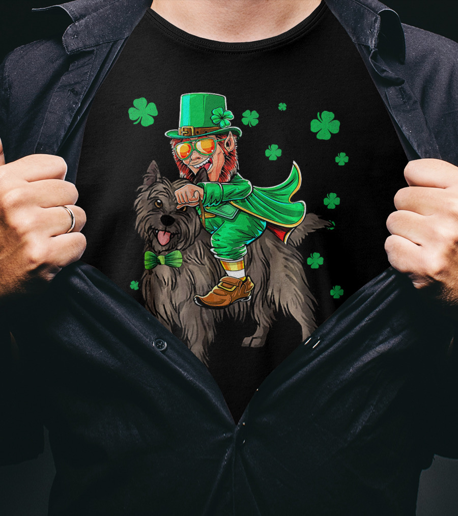 Leprechaun Riding Cairn Terrier Shamrock St Patrick's Day T-Shirt