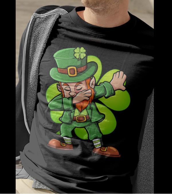 Dabbing Leprechaun With Clover St Patrick's Day Luck T-Shirt