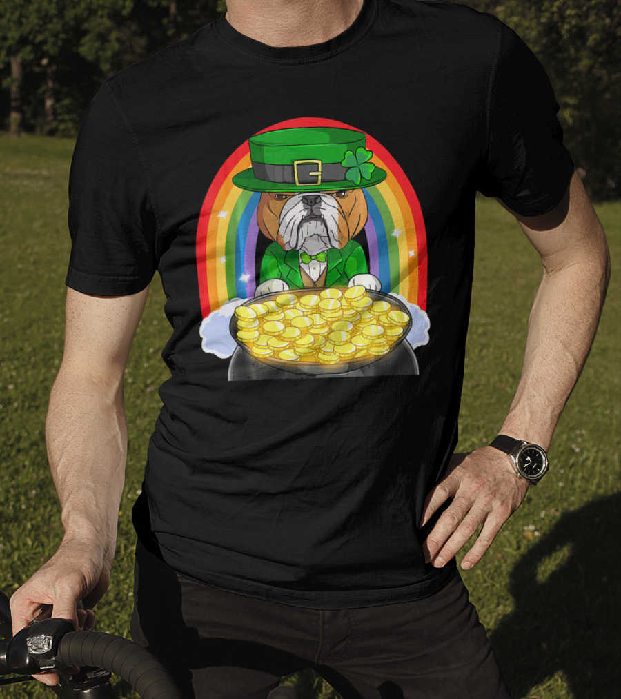 English Bulldog St Patricks Day Leprechaun Pot Of Gold Rainbow T-Shirt