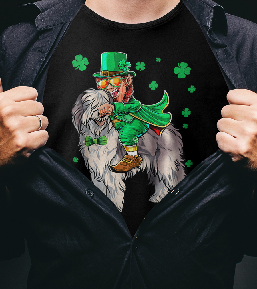Leprechaun Olde English Sheepdog Shamrock St. Patrick's Day T-Shirt