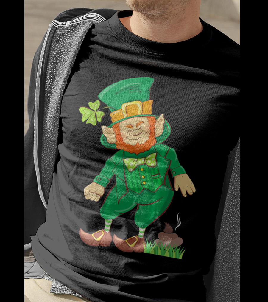 St Paddy Pooping Leprechaun Funny Saint Patrick's Day Humor T-Shirt