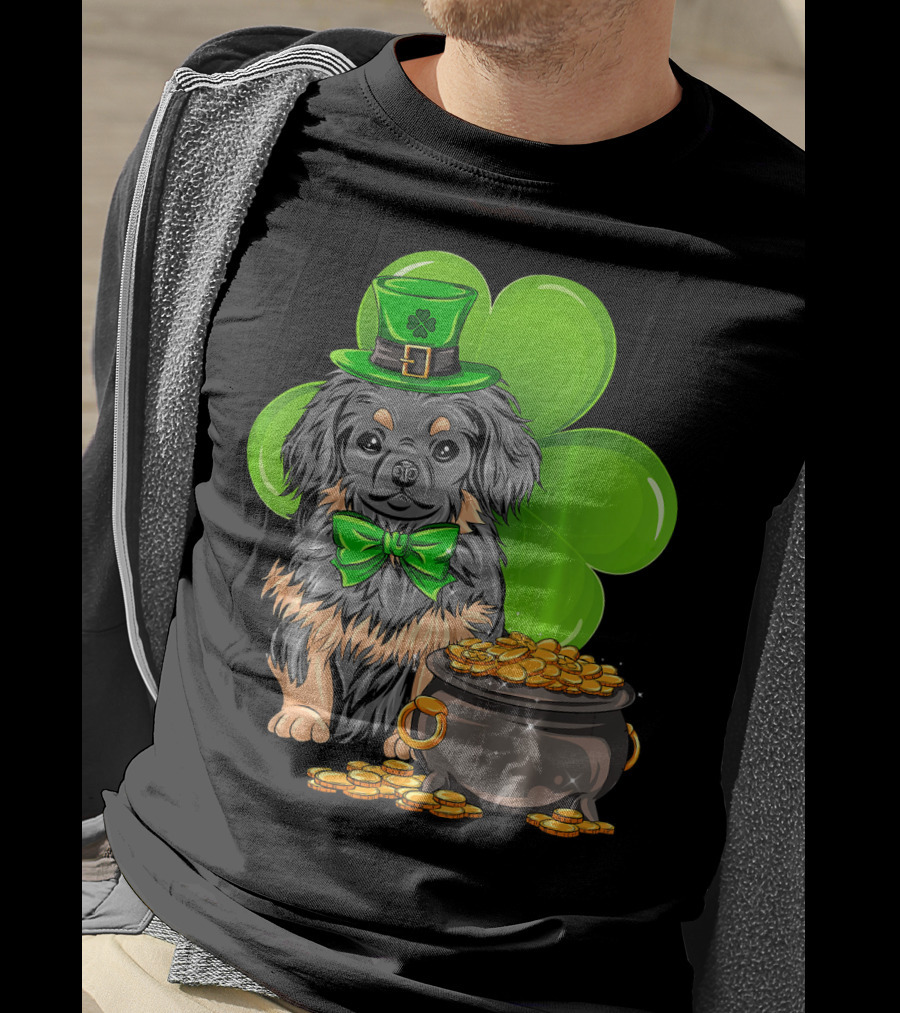 Pekingese St Patricks Day Leprechaun Dog Clover Hat Pot Of Gold T-Shirt