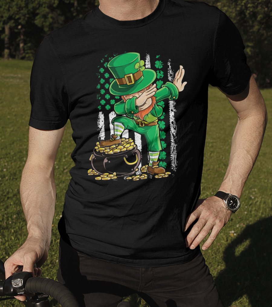 Dabbing Leprechaun With Shamrocks And Gold Coins Irish American T-Shirt