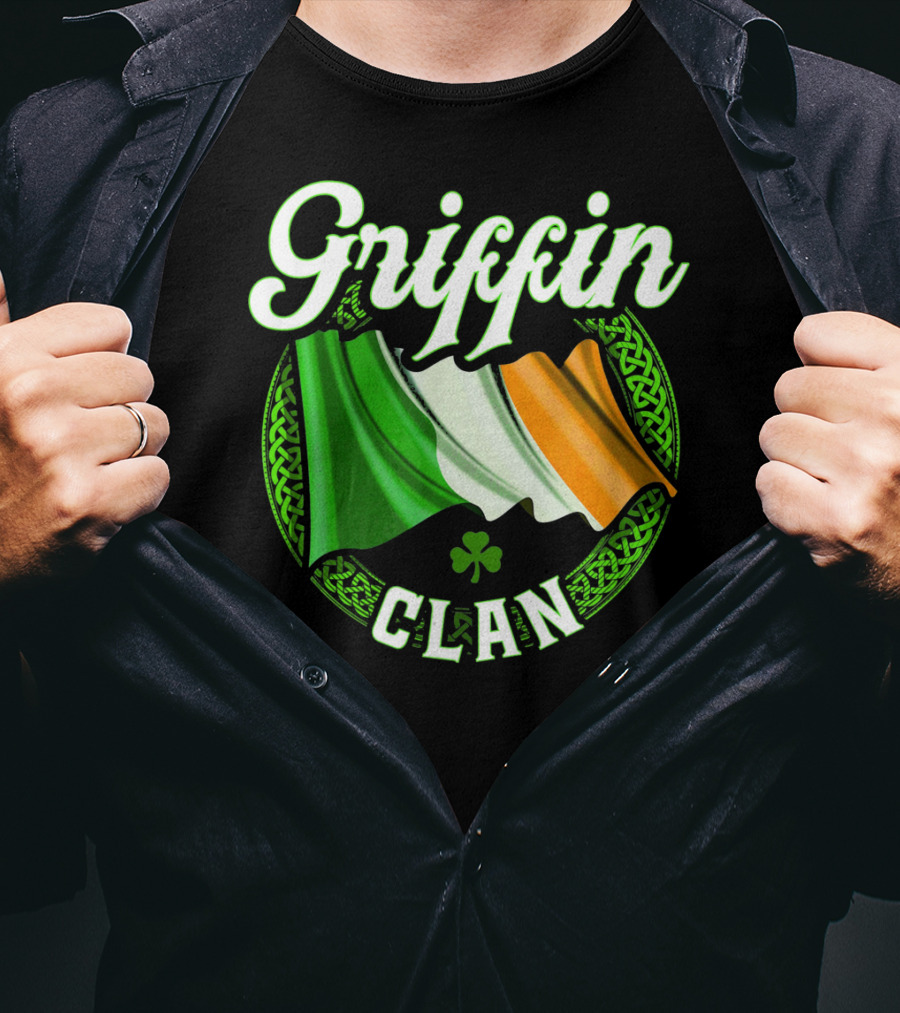 Griffin Clan Irish Flag Surname Ireland Celtic Heritage T-Shirt