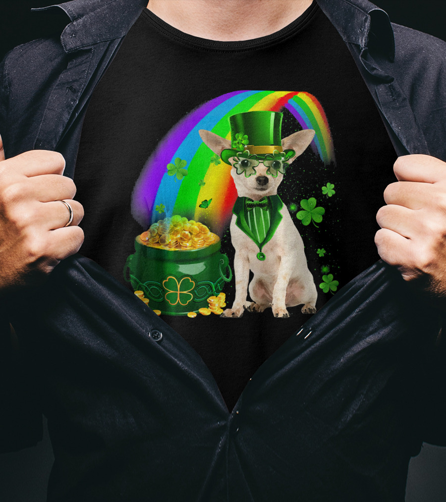 Chihuahua Irish Leprechaun With Shamrock And Rainbow Coin Pot T-Shirt