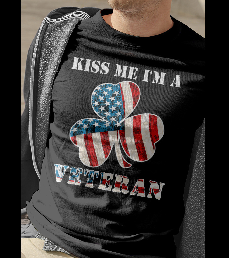 Kiss Me I'm A Veteran Patriotic Shamrock St Patricks Day T-Shirt