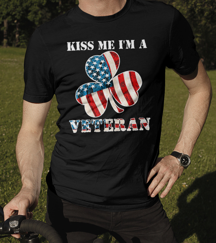 Kiss Me I'm A Veteran Patriotic Shamrock St Patricks Day T-Shirt