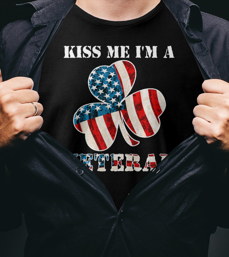 Kiss Me I'm A Veteran Patriotic Shamrock St Patricks Day T-Shirt