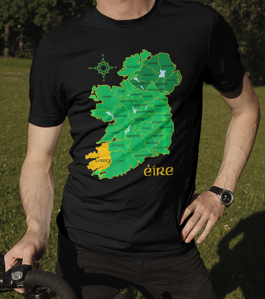 Kerry Ireland Éire Irish County Map Éire With Compass Rose T-Shirt