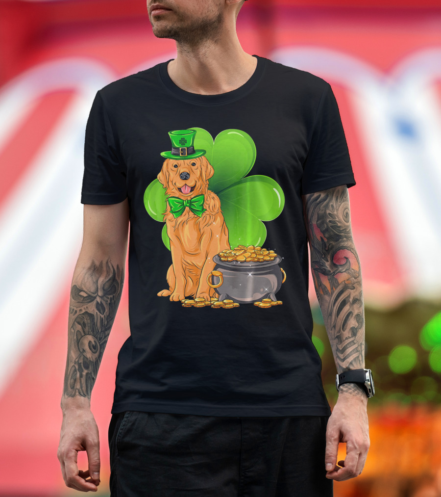 Golden Retriever St Patricks Day Leprechaun with Shamrock and Pot of Gold T-Shirt