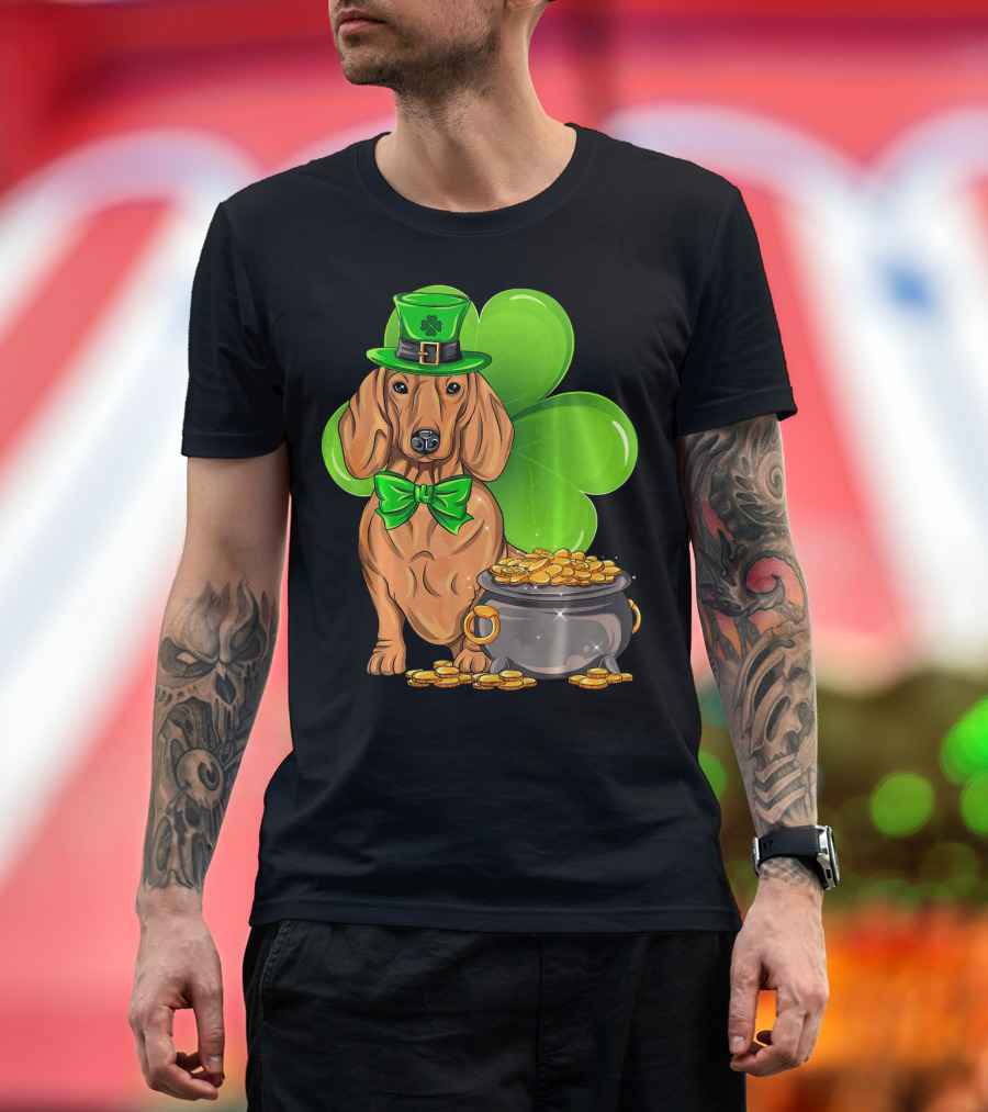 Dachshund St Patricks Day Leprechaun Dog Shamrock Hat Pot of Gold T-Shirt