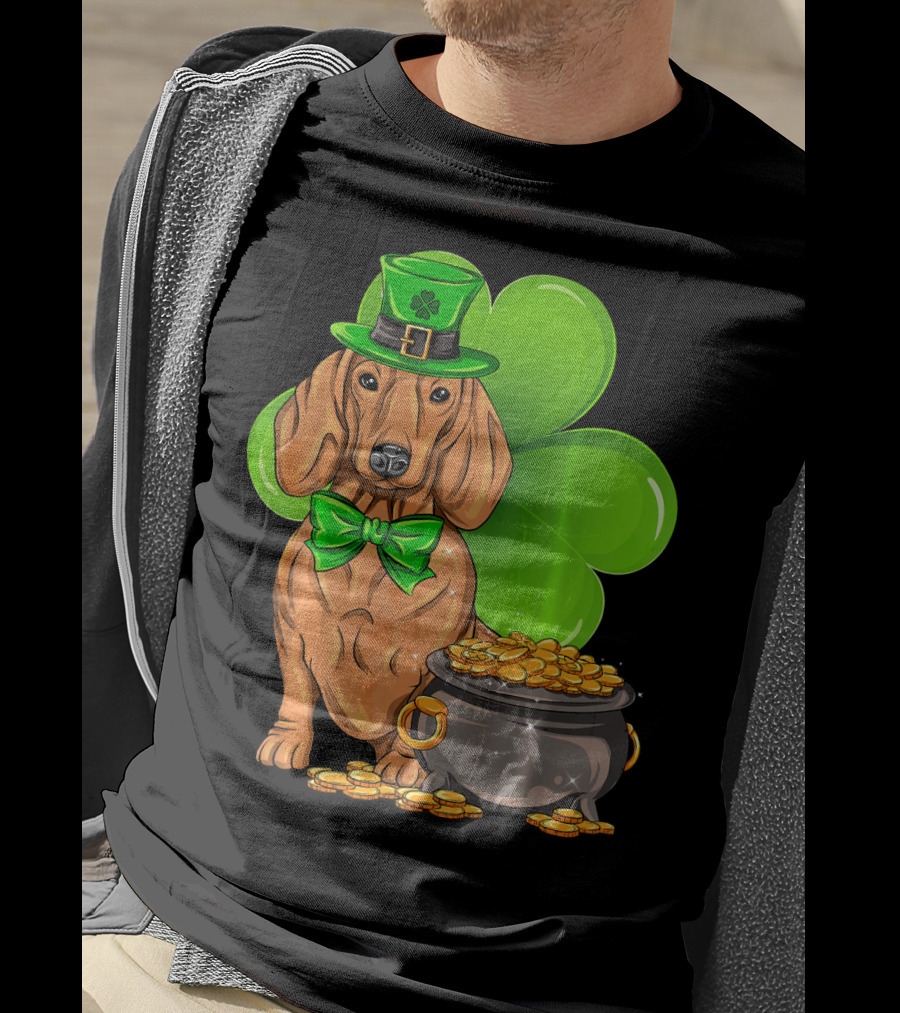 Dachshund St Patricks Day Leprechaun Dog Shamrock Hat Pot Of Gold T-Shirt