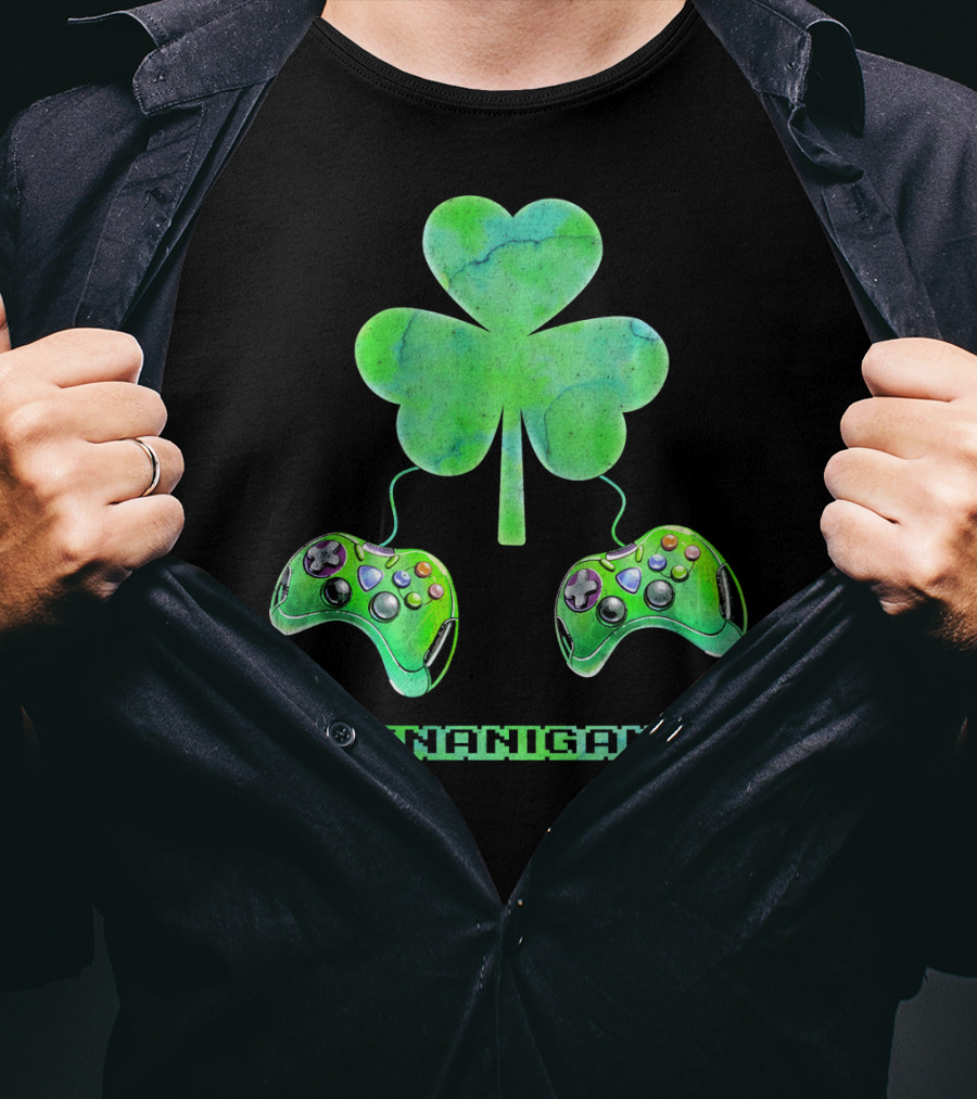 Shenanigames St Paddys Day Gamer Shamrock Controllers T-Shirt