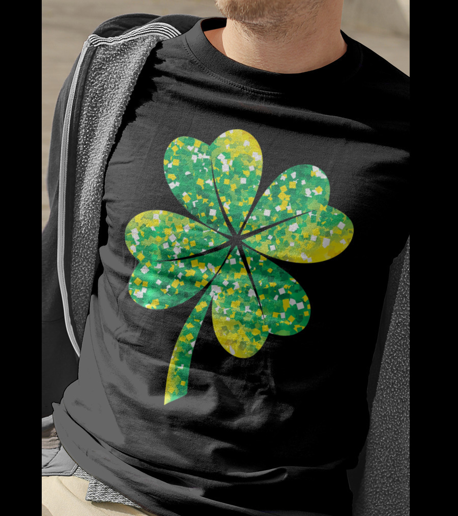 St Patricks Day Green Shamrock 4 Leaf Pattern College T-Shirt