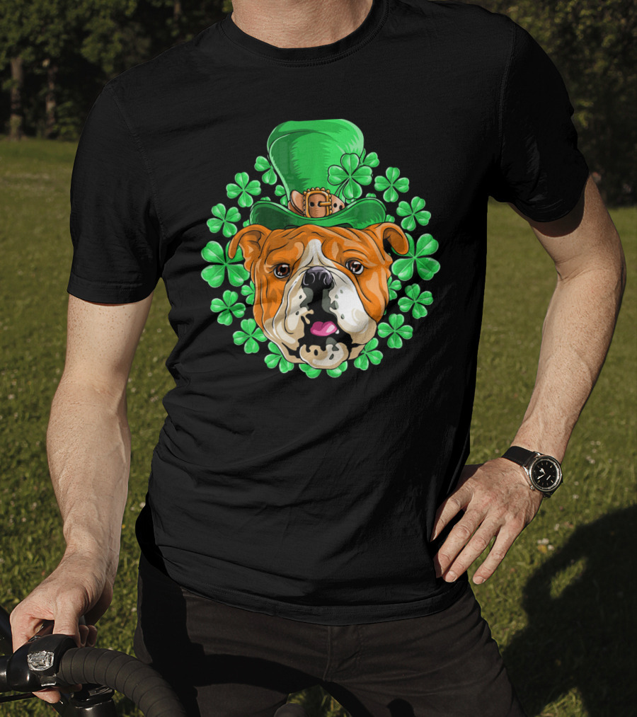 English Bulldog In Leprechaun Hat With Clover Background T-Shirt