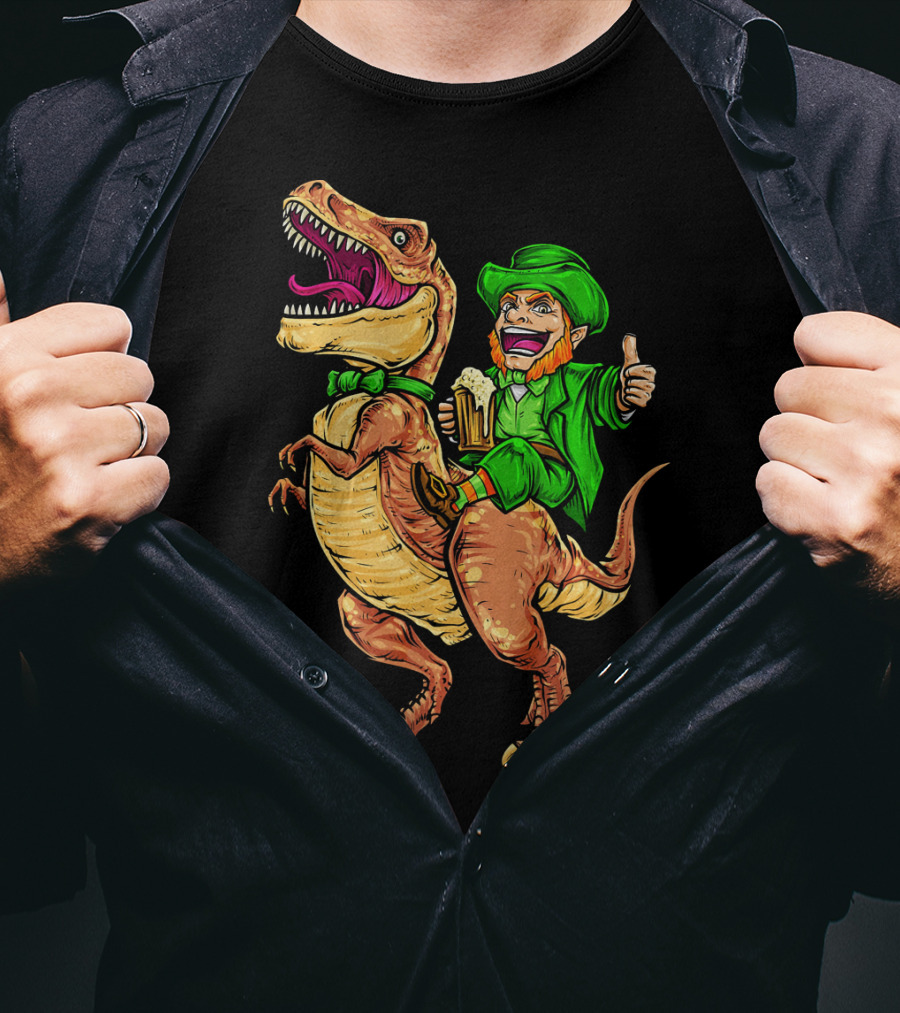 St. Patricks Day Lucky Leprechaun Riding Dinosaur With Beer T-Shirt