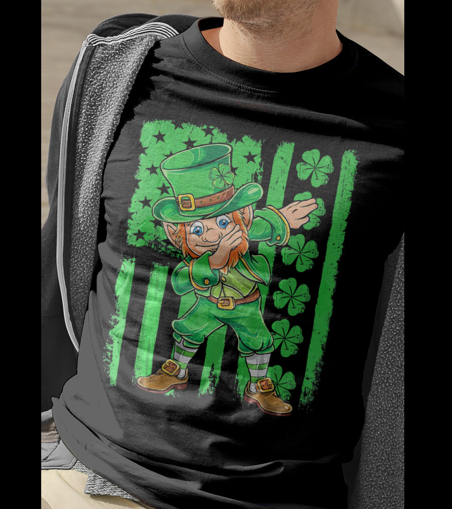 St Patricks Day Leprechaun Dab Shamrock Flag T-Shirt