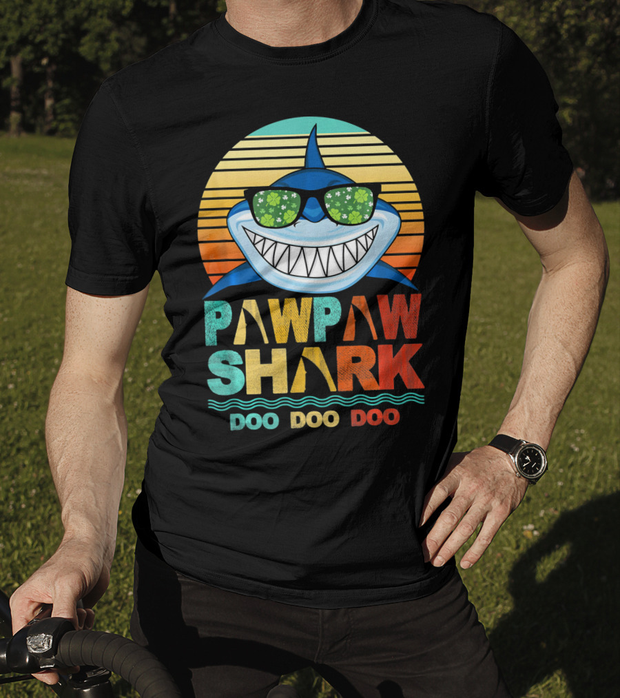 Pawpaw Shark Doo Doo Doo Sunglasses Retro Sunburst T-Shirt
