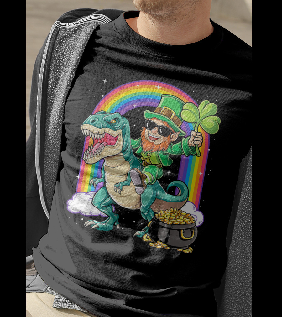 Leprechaun Riding Dinosaur T-Rex Shamrock Rainbow Pot Of Gold St Pat's Day T-Shirt