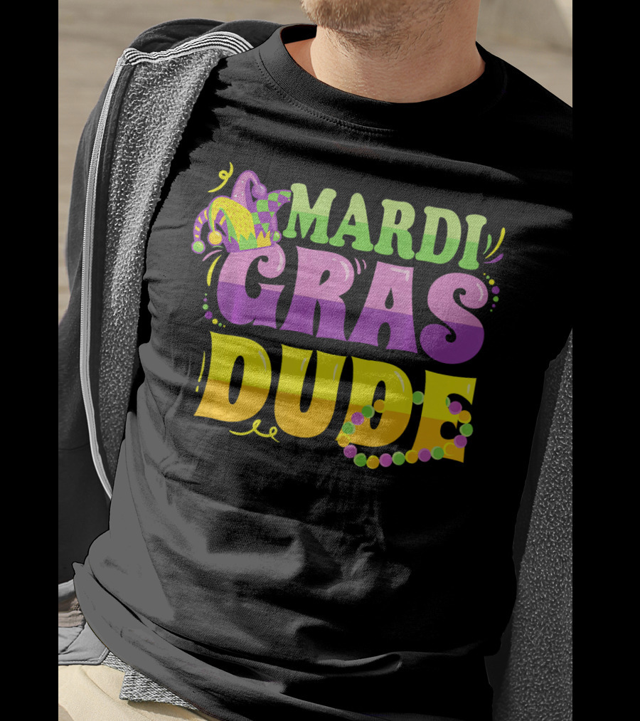 Mardi Gras Dude New Orleans Beads And Jester Hat T-Shirt